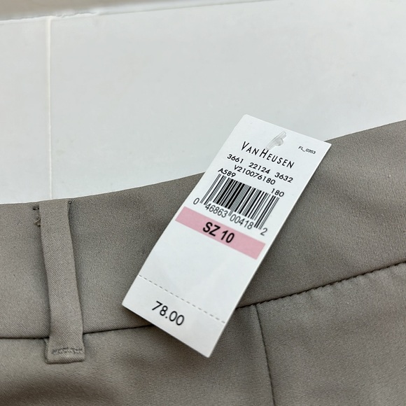 Brand New Van Heusen stretch extensible Women’s Dress Pants - Picture 3 of 9